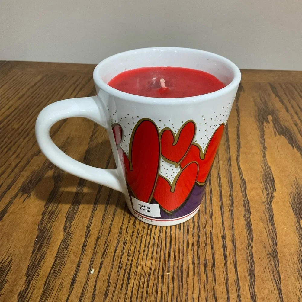Red, Purple & White Valentine Heart Mug Candle Vanilla scented